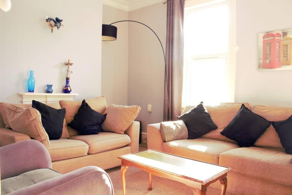 Homely Ensuite Room Near City Centre Manchester Esterno foto